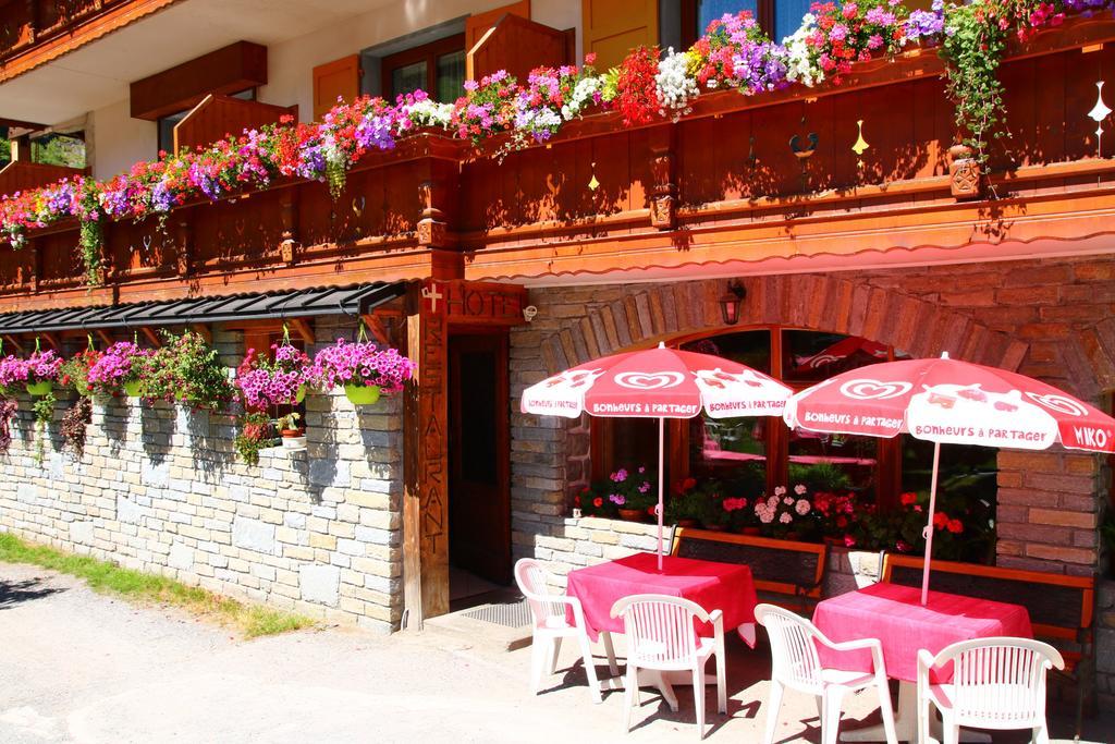 Hotel De La Poste Valloire Exteriör bild